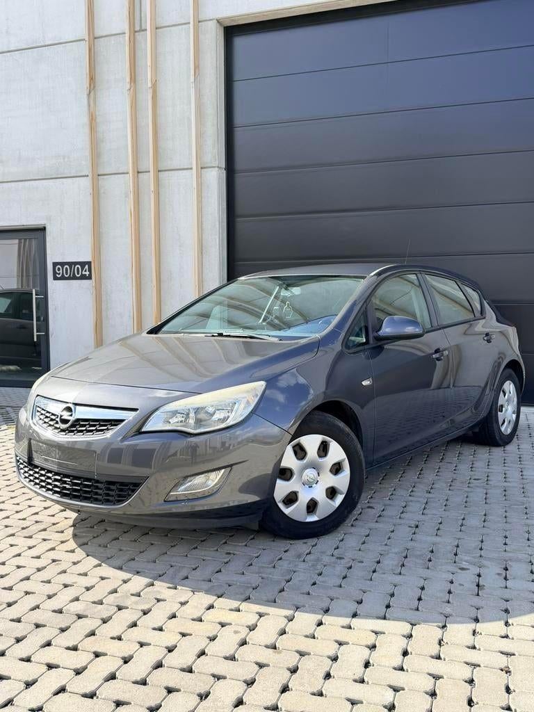 Opel Asta 1.7 CDTI, Auto's, Opel, Bedrijf, Te koop, Astra, Diesel, Euro 5, 5 deurs, Handgeschakeld, Zwart, Stof, Voorwielaandrijving