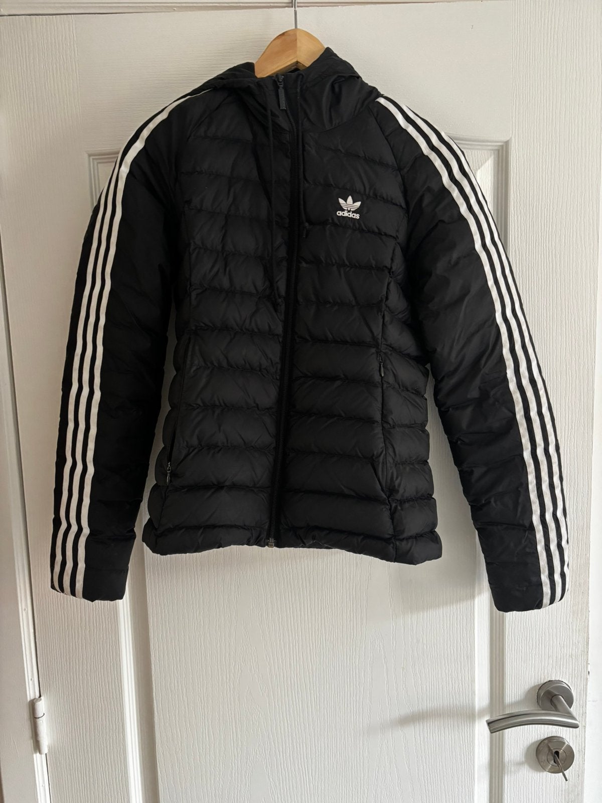Adidas zwarte jas maat 36, Kleding | Heren, Ophalen, Zo goed als nieuw, Overige maten, Zwart