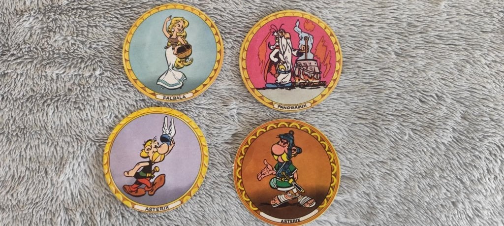 4 portraits Astérix (" La vache qui rit" - 1967)., Collections, Enlèvement ou Envoi, Astérix et Obélix, Utilisé, Image, Affiche ou Autocollant