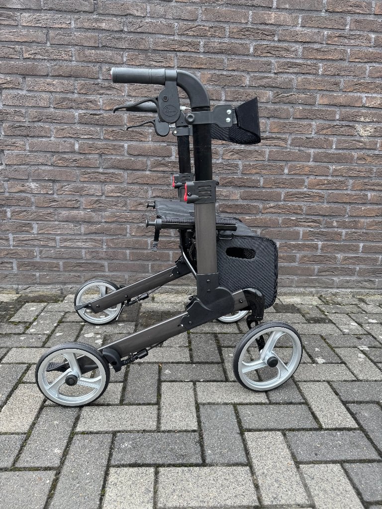 Rollator, Diversen, Ophalen, Lichtgewicht, Zo goed als nieuw