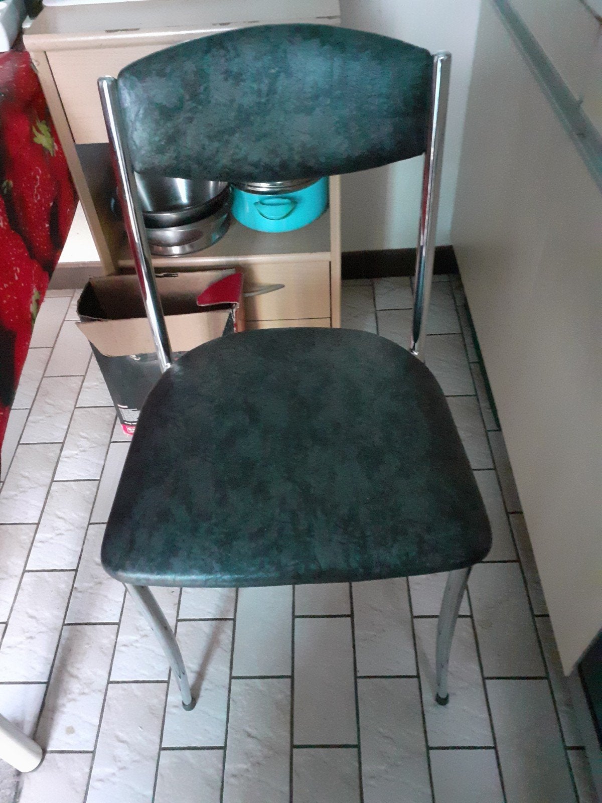 2 Keukenstoelen, Ophalen