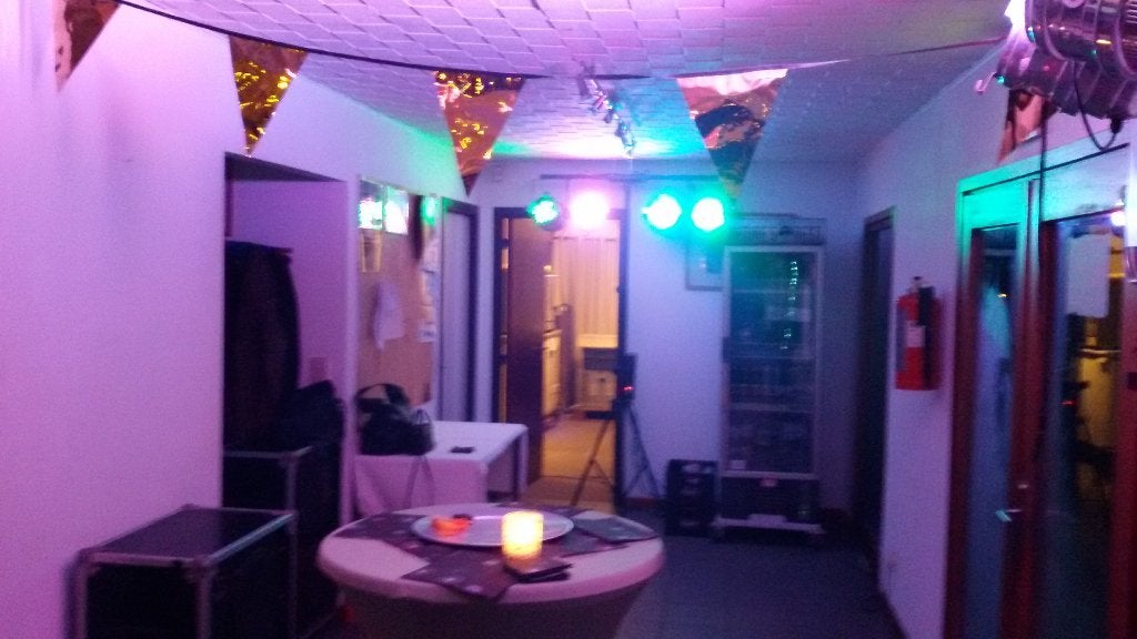 luidsprekers en licht en mengpaneel, Gebruikt, AUX-ingang, Party speaker, 60 tot 120 watt