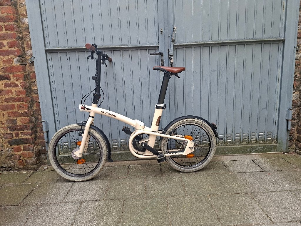 Btwin Tilt 740, Fietsen en Brommers, Fietsen | Vouwfietsen, Gebruikt, Velgrem, Versnellingen, Ophalen