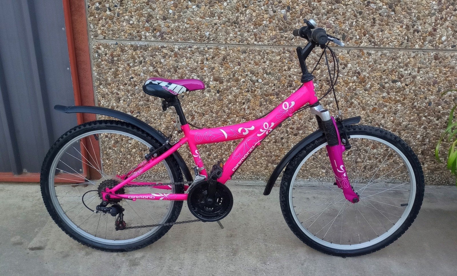 VTT Fille Diamond 24" Rose – Comme Neuf, Vitesses, Diamond, Comme neuf, Enlèvement