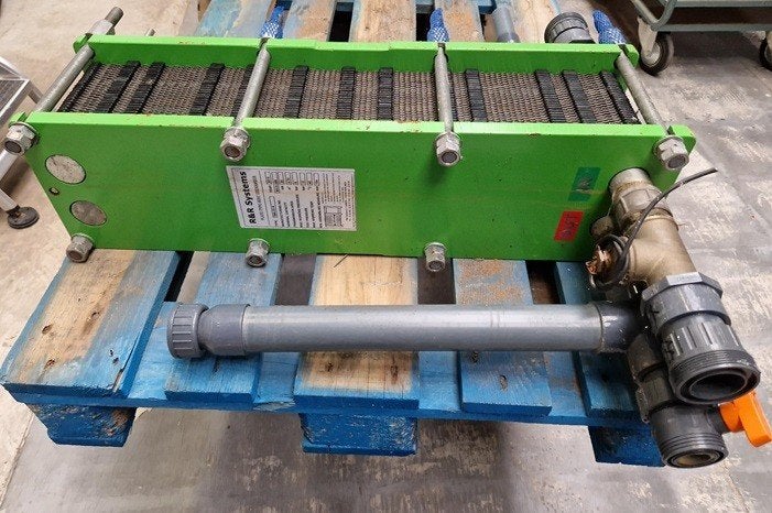 R&R Systems Warmtewisselaar, t.b.v. zwembad, Ophalen, Gebruikt