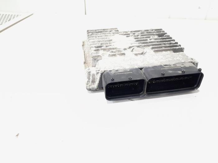 Computer Motormanagement van een Volkswagen Golf, Gebruikt, -, Volkswagen, -
