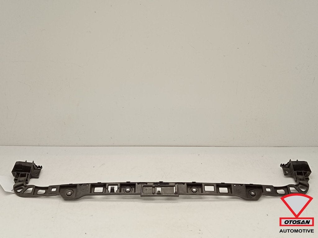 VW Golf 6 Achterbumper Geleider 5K6807863, Gebruikt, Volkswagen, Volkswagen AG, Vw@volkswagen.de