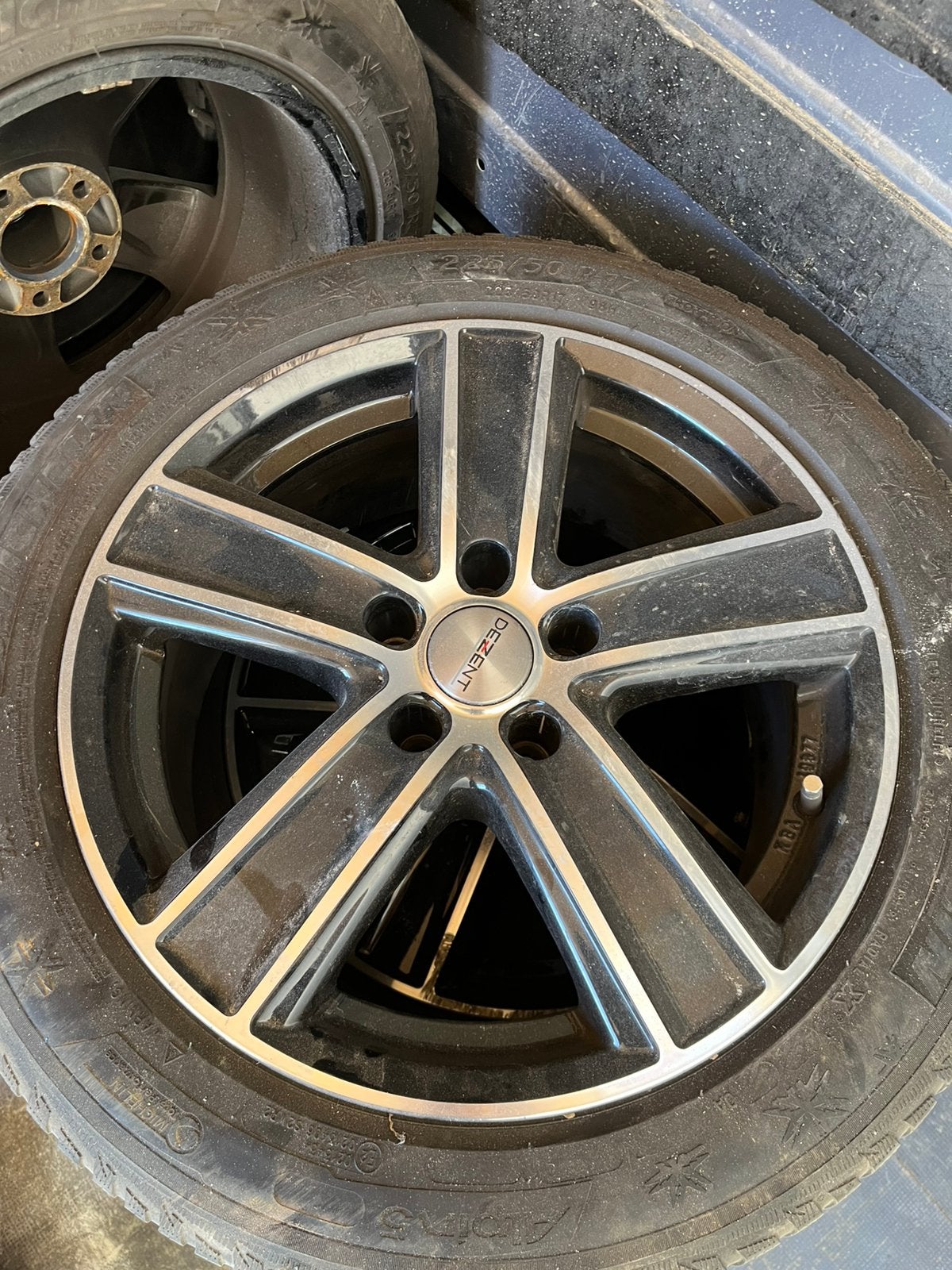 Velgen met goede banden 225 50 r17, Auto-onderdelen, Banden en Velgen, Ophalen, Winterbanden, Band(en)