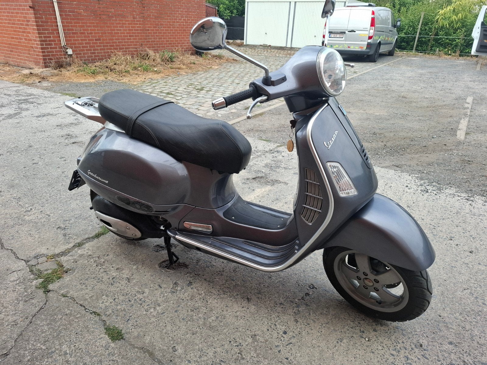 Vespa gt grandturismo 200cc, Particulier