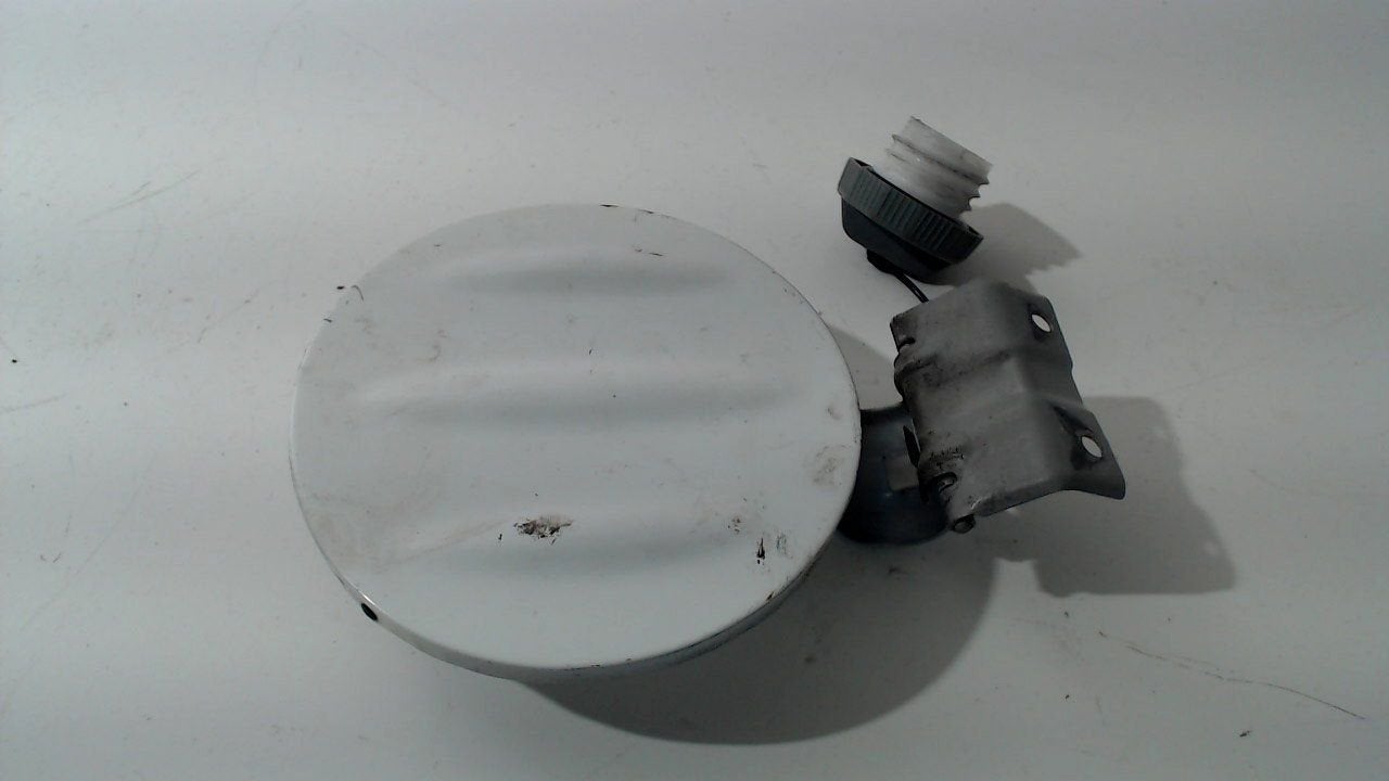 Tank klep Mitsubishi L-200, Onderdelen@venauto.nl, Van der Ven Autorecycling B.V., Gebruikt, Ettenseweg 76, 4706 PB Roosendaal, The Netherlands