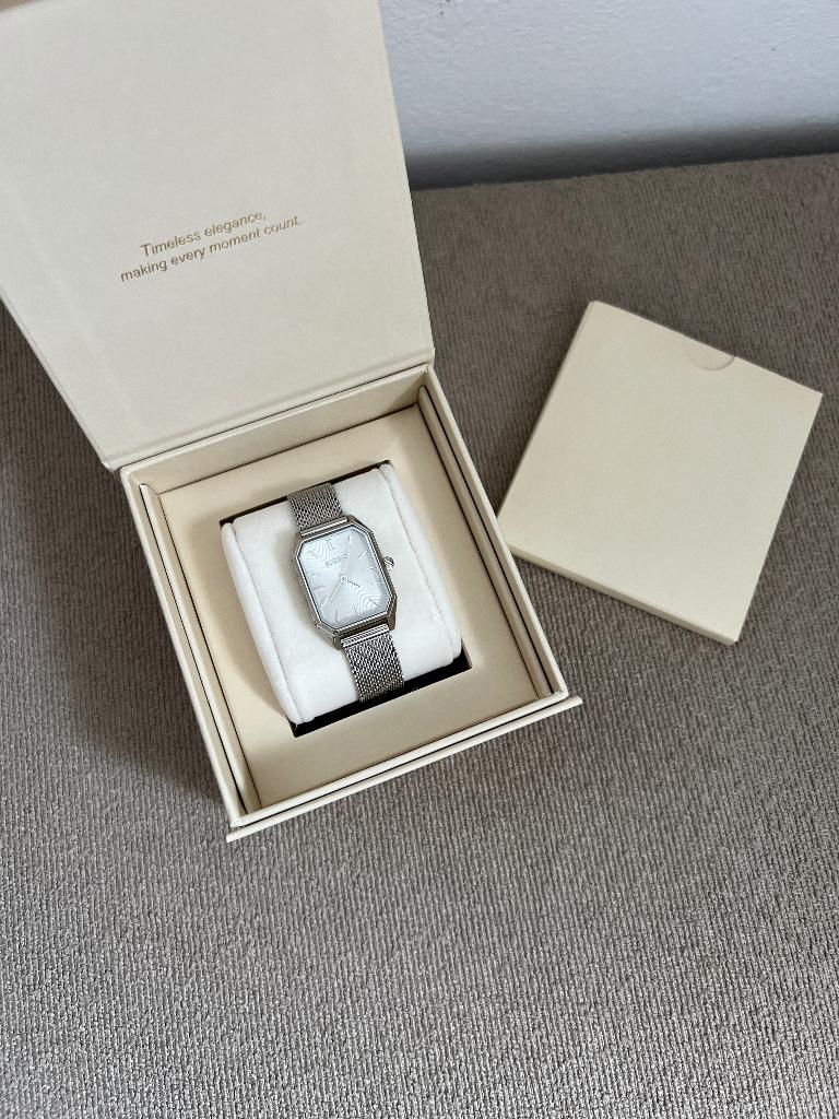 Montre argent, Montre-bracelet, Autres marques, Comme neuf, Enlèvement