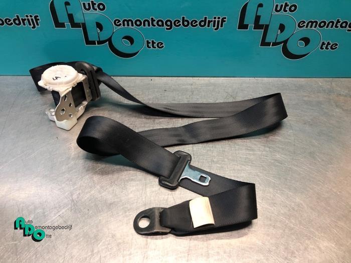 Veiligheidsgordel links-achter van een Peugeot 107 (107 05-), Auto-onderdelen, Gebruikt, -, -, Ophalen of Verzenden