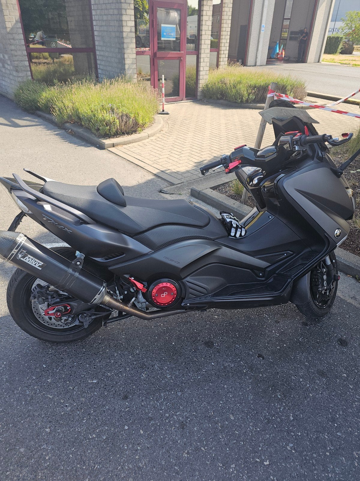 yamaha tmax, Enlèvement