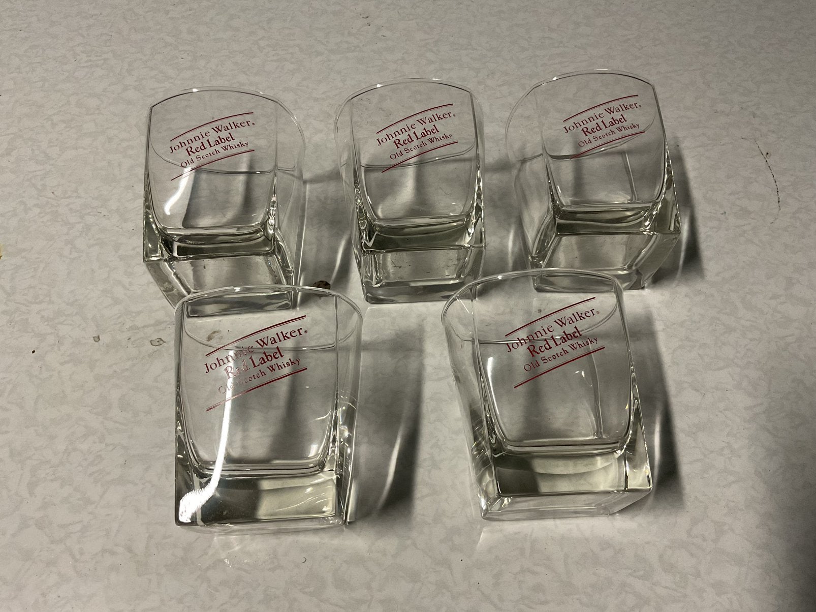 Johnnie Walker Red Label Old Scotch Whisky, Collections, Enlèvement ou Envoi, Comme neuf, Autres types