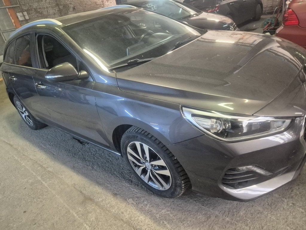 Hyundai i30 Break 1.6 Diesel Problème Moteur, Auto's, Hyundai, Euro 6, Bedrijf, Te koop, 5 zetels