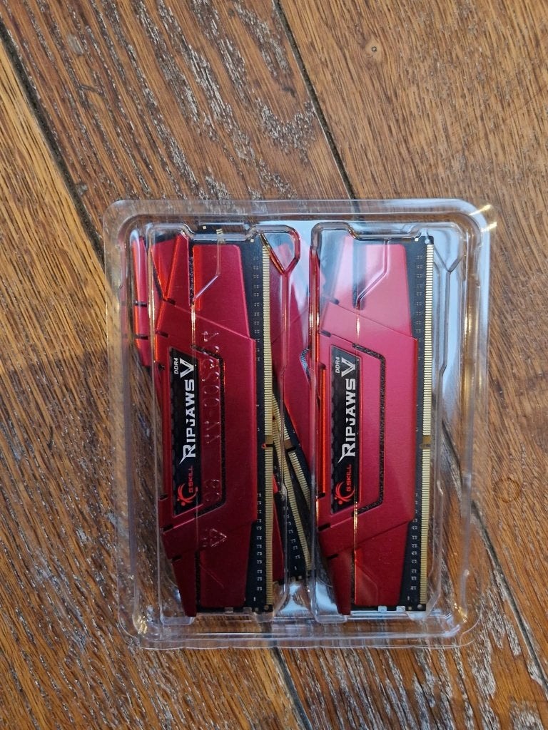 G.Skill Ripjaws V 32GB (4x8GB) DDR4-2400 CL15, Ophalen, Gebruikt, 32 GB, DDR4