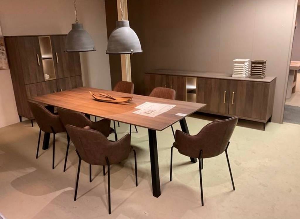 Design eetkamer set: tafel/dressoir/barkast/design lampen, Huis en Inrichting, Complete eetkamers, Gebruikt, Ophalen