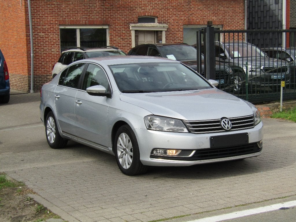 Vw Passat 2.0 TDI, Achat, Entreprise, https://public.car-pass.be/vhr/b87ee8ac-989d-4e0b-9463-f4b2a70fec09, Noir