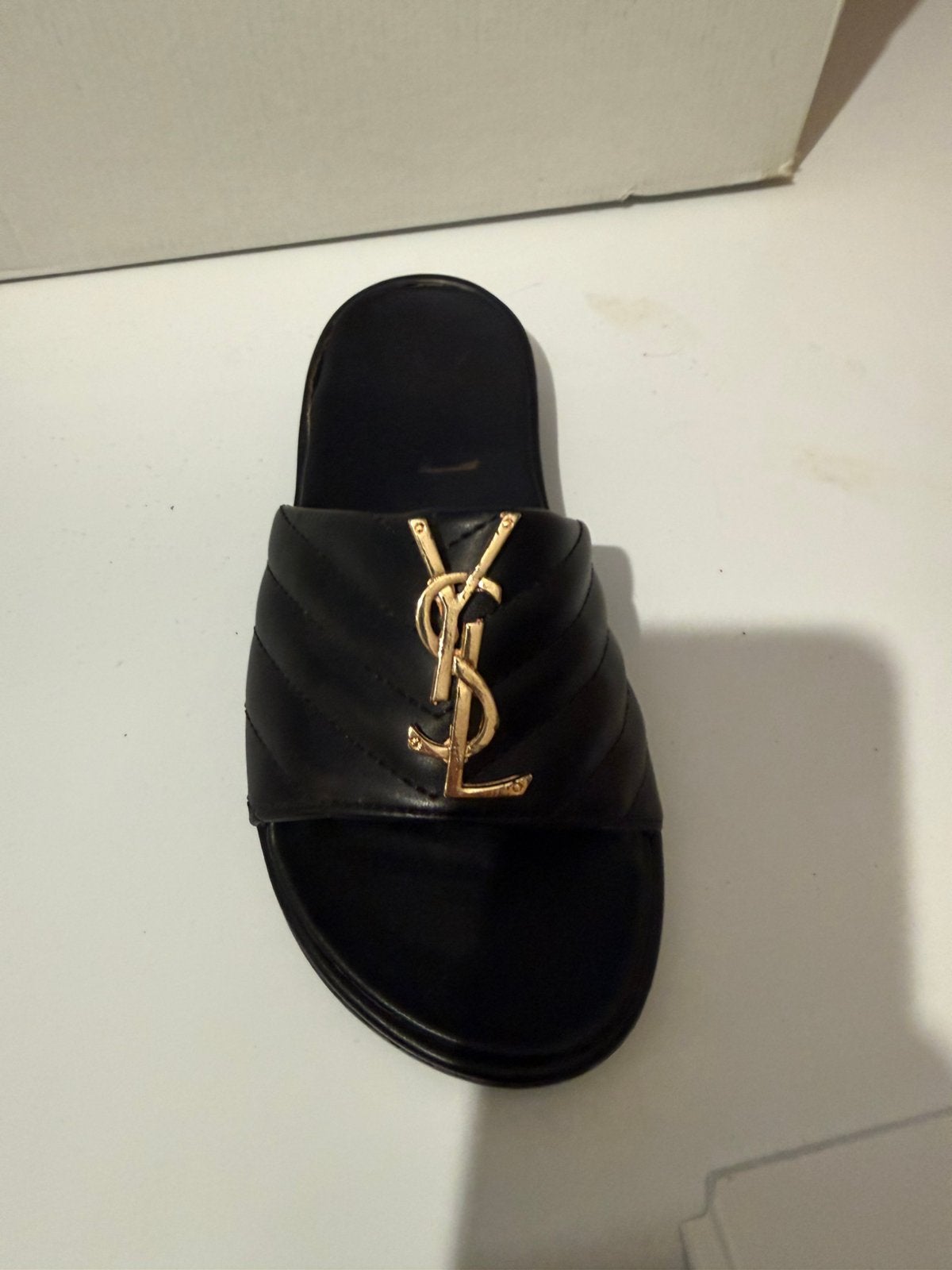 Yves saint laurent slippers, Ophalen of Verzenden, Zo goed als nieuw, Wit