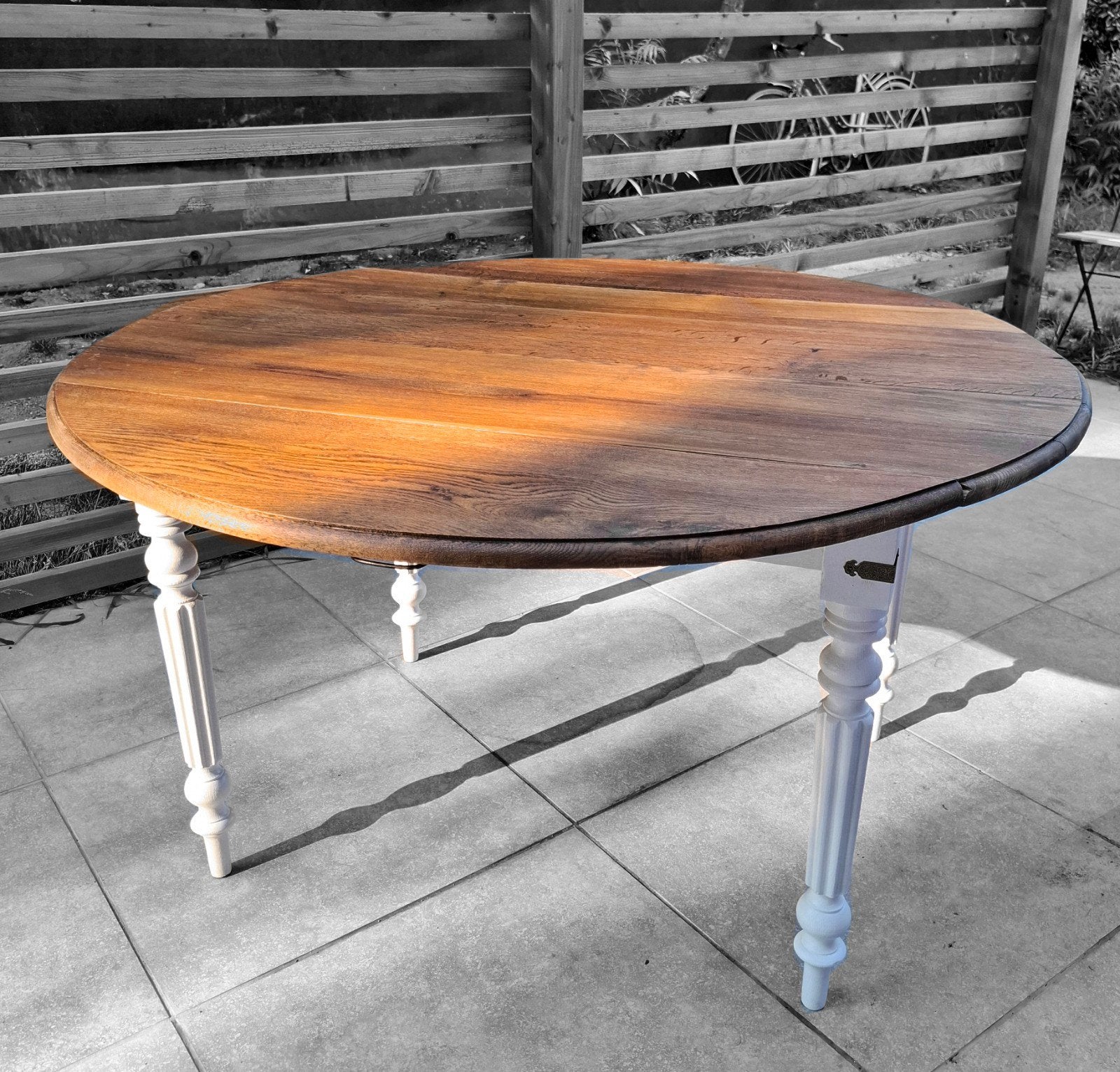 ️Table de ferme chêne massif Ø130cm, système rabattable,, Maison & Meubles, 100 à 150 cm, Cinq personnes ou plus, Rond, Comme neuf