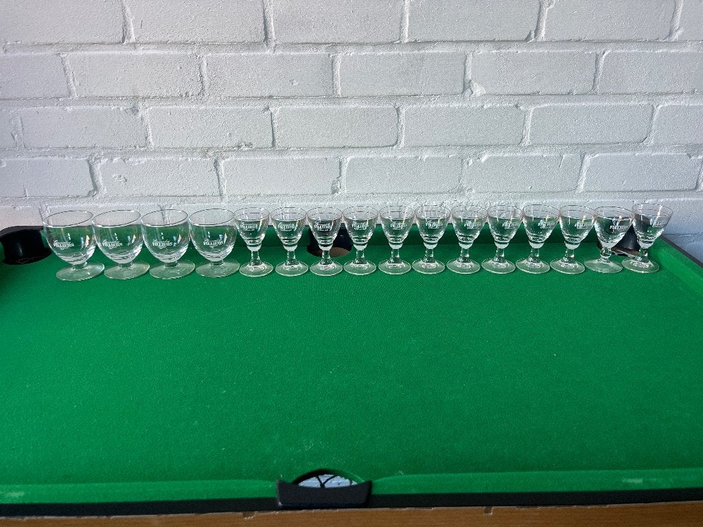 Filliersglazen (12kleine en 4 grote), Maison & Meubles, Verre ou Verres, Vintage, Comme neuf, Verre