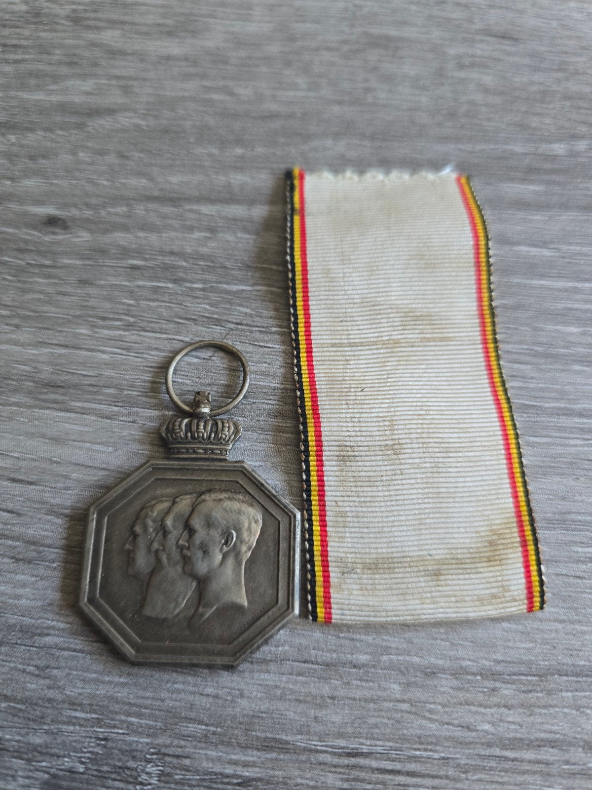 Belgische medaille 100 jaar België, Verzamelen, Ophalen of Verzenden
