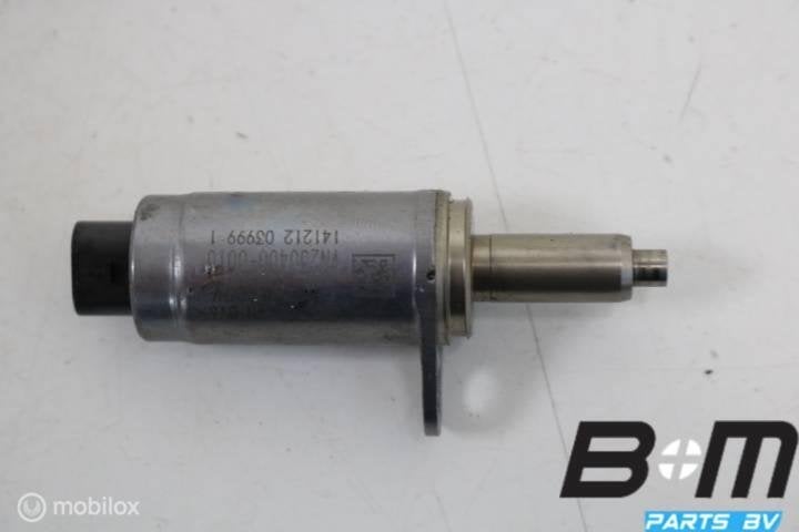 Versteleenheid in cilinderkop VW Passat B8 1.8 TSI CJS, Gebruikt