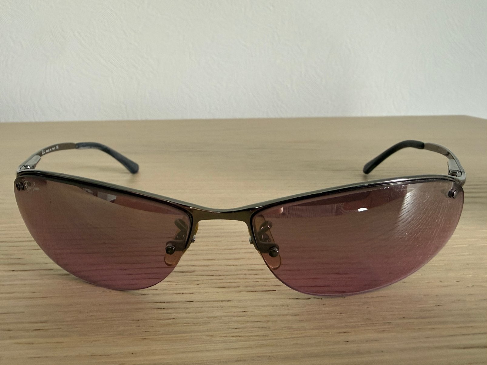 Lunettes de soleil rayban, Enlèvement, Comme neuf