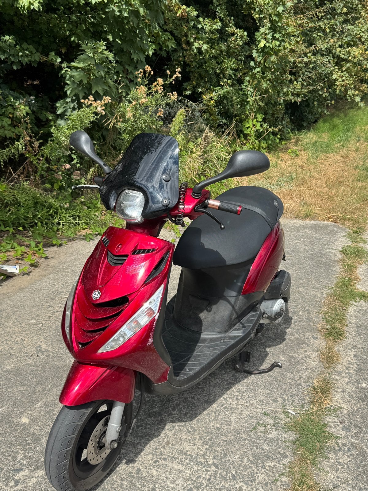 Piaggio zip b klasse, Vélos & Vélomoteurs, Scooters | Piaggio, Enlèvement, Comme neuf, Zip