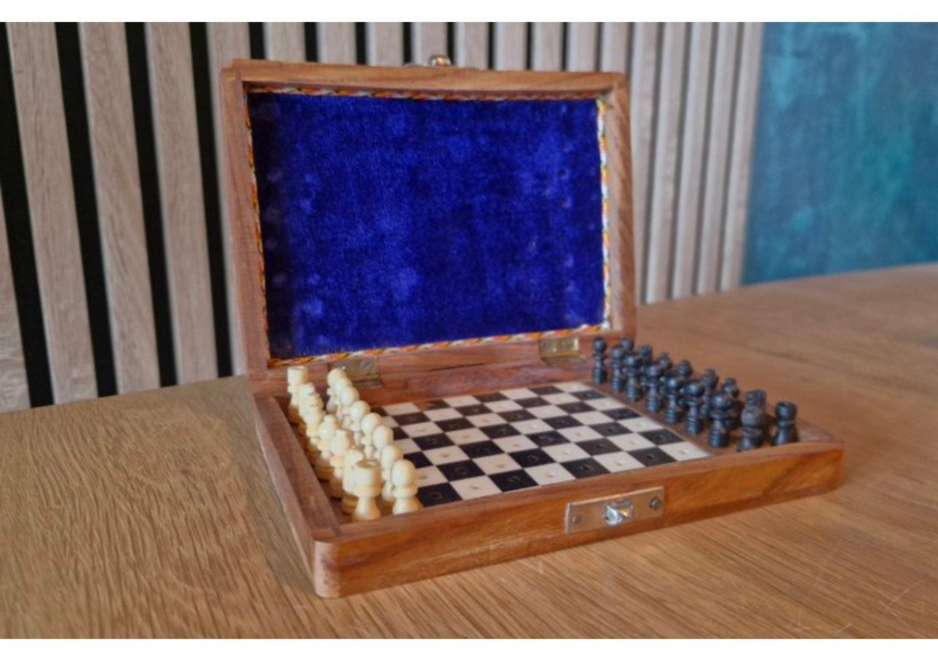 Schaakspel Hand carved massief Hout 1960-1970 gedetailleerd, Ophalen of Verzenden
