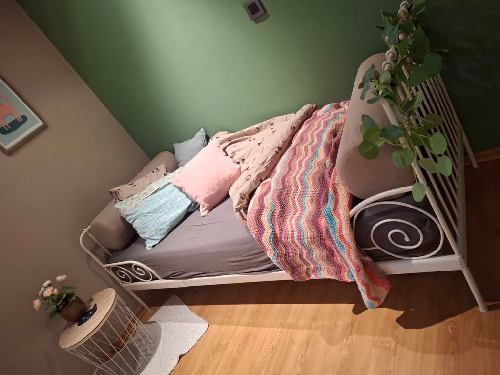 Wit ijzeren meegroeibed, inclusief lattenbodem..., Huis en Inrichting, Slaapkamer | Bedden, Ophalen, Wit