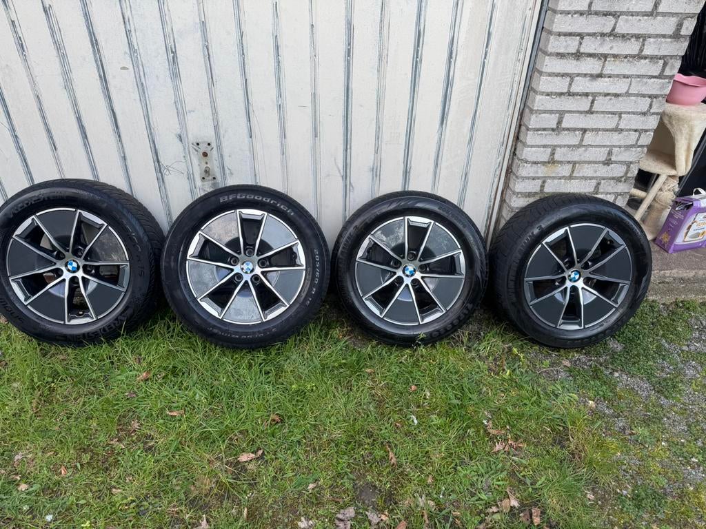 Originele OEM Velgen met banden van BMW 3 serie G20, Auto-onderdelen, Ophalen, Band(en)