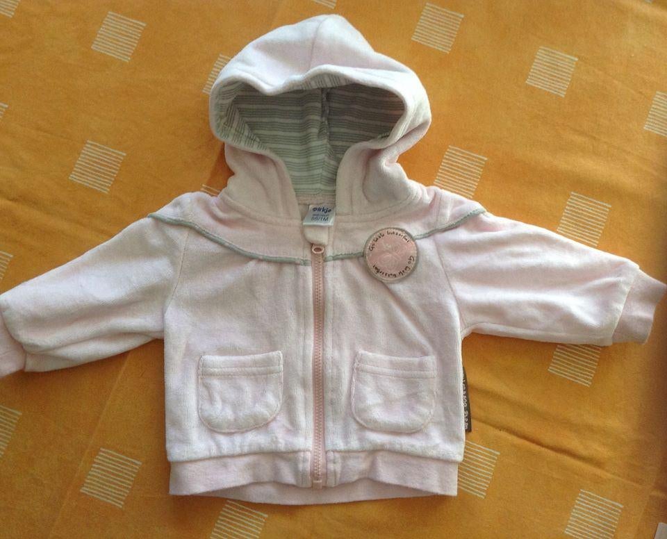 Gilet à capuche rose Dirkje 56/1 mois, Enlèvement ou Envoi, Comme neuf, Fille
