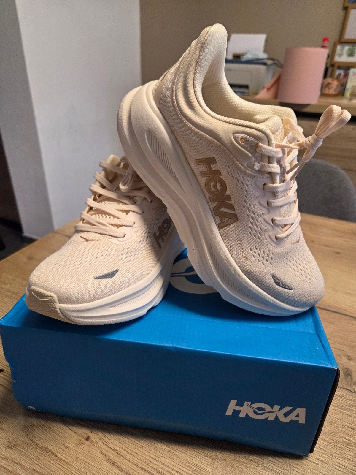 Hoka bondi 9 T39, Neuf, Autres marques, Course à pied, Chaussures de course à pied