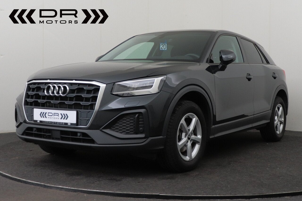 Audi Q2 30 TFSI man Attraction - CAMERA - NAVI, Autos, Audi, 0 kg, Argent ou Gris, Achat, Entreprise