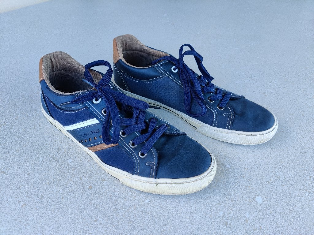 Blauwe Herenschoenen - Maat 43, Kleding | Heren, Schoenen, Blauw, Ophalen of Verzenden, Sneakers, Denim