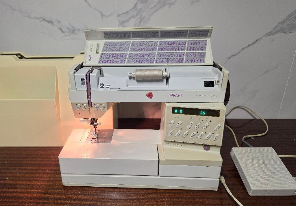 Pfaff 1473 IDT geautomatiseerde naaimachine, Hobby en Vrije tijd, Ophalen of Verzenden, Gebruikt, Naaimachine, Pfaff