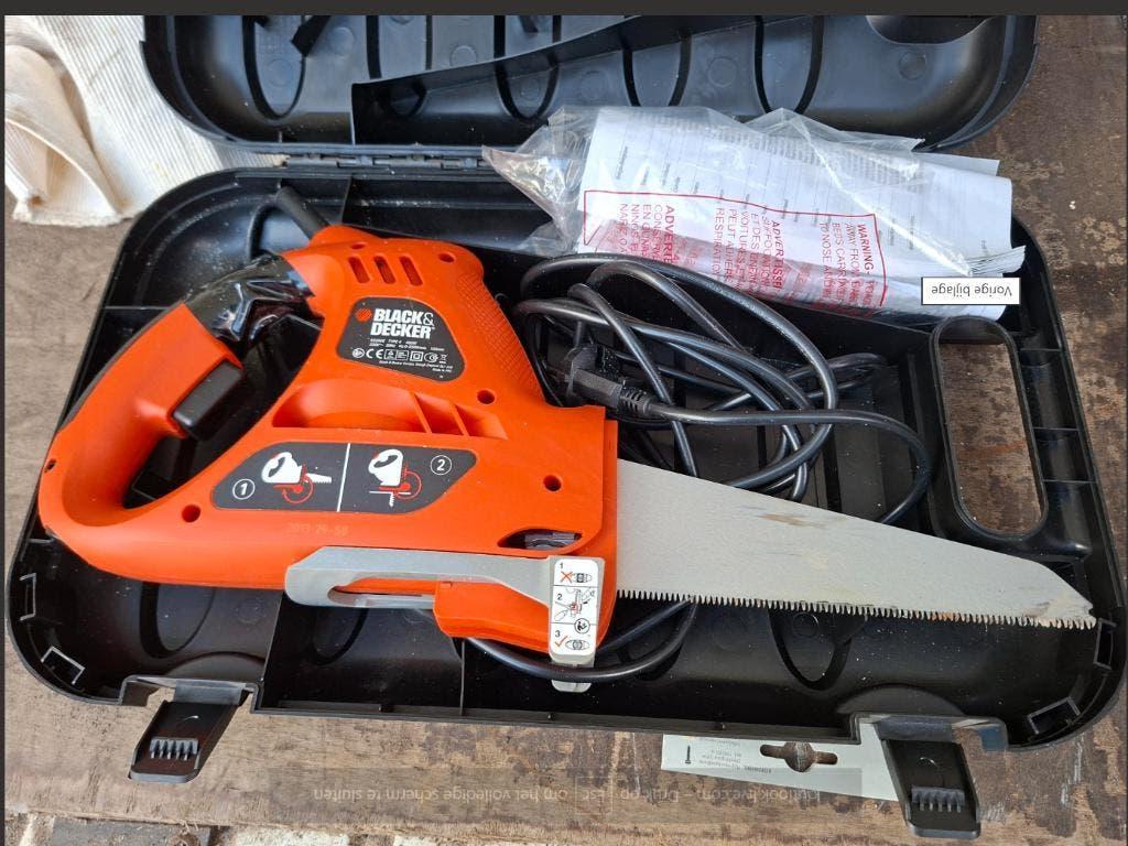 SCIE À MAIN ÉLECTRIQUE (SCORPION), Enlèvement ou Envoi, Comme neuf, Scie sabre, Black & Decker