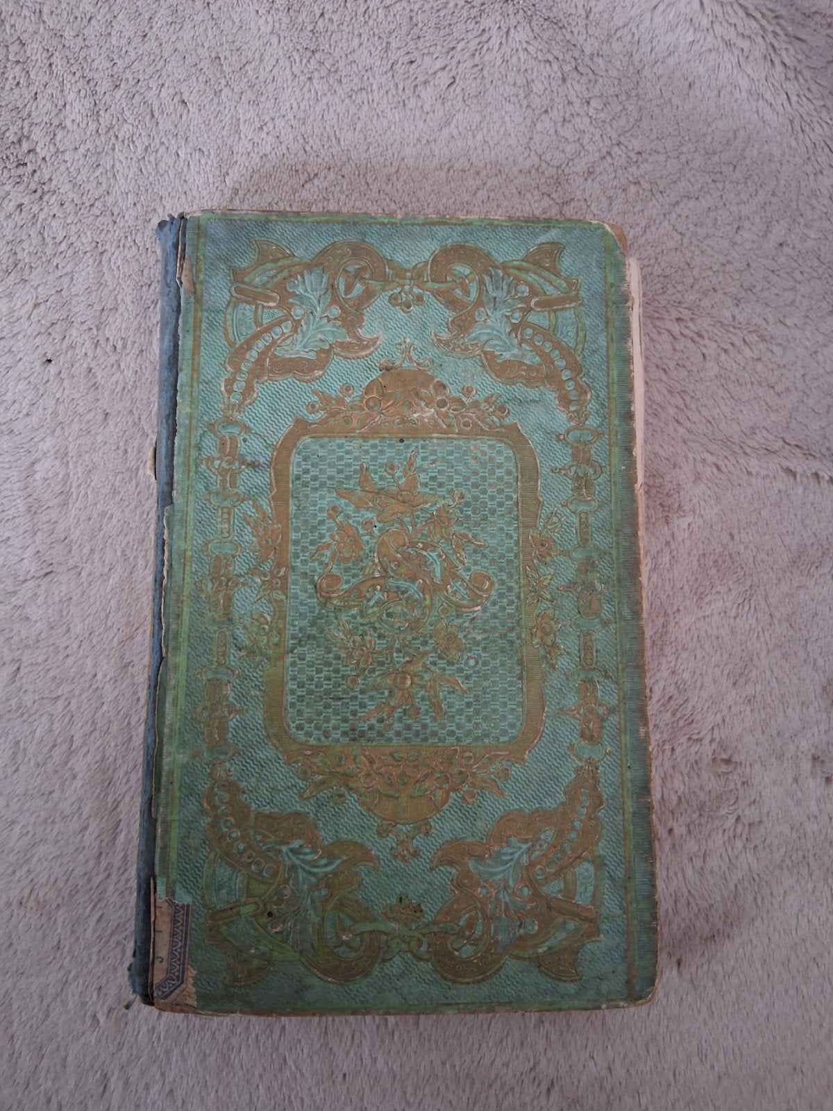 boekje " Les heures de la veillée, Ophalen, Diverse auteurs