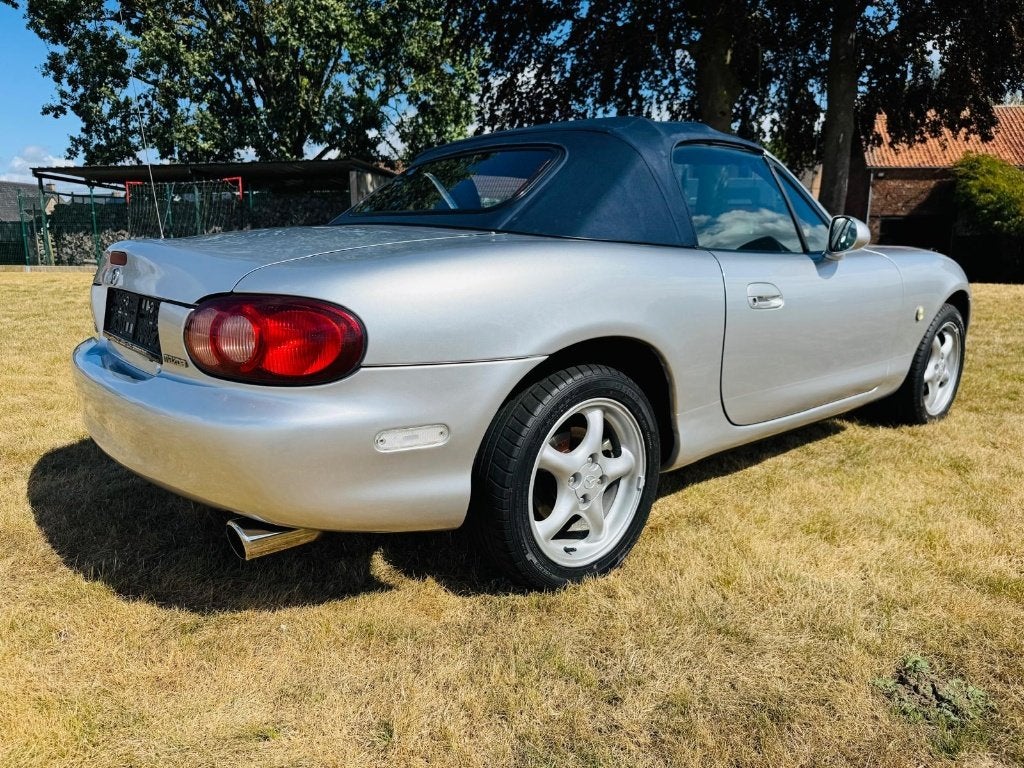 Mazda MX 5 NB van 2002 -165000 km- bijna nieuwe soft - top, Auto's, Mazda, Open dak, Handgeschakeld, Particulier, MX-5