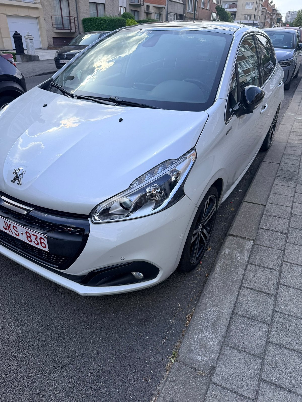 Peugeot 208, 120 000 km, gamme GT 2019, Autos, Achat, Euro 6, Carnet d'entretien, Noir