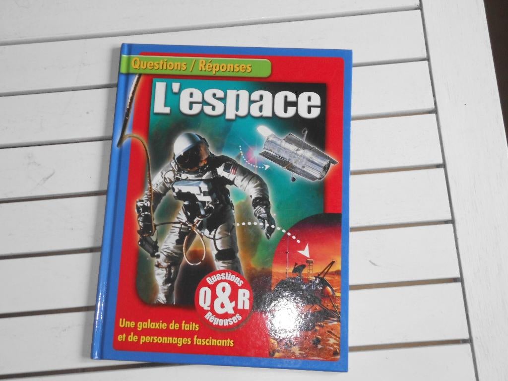 Questions et réponses-L'espace, Enlèvement ou Envoi, Comme neuf