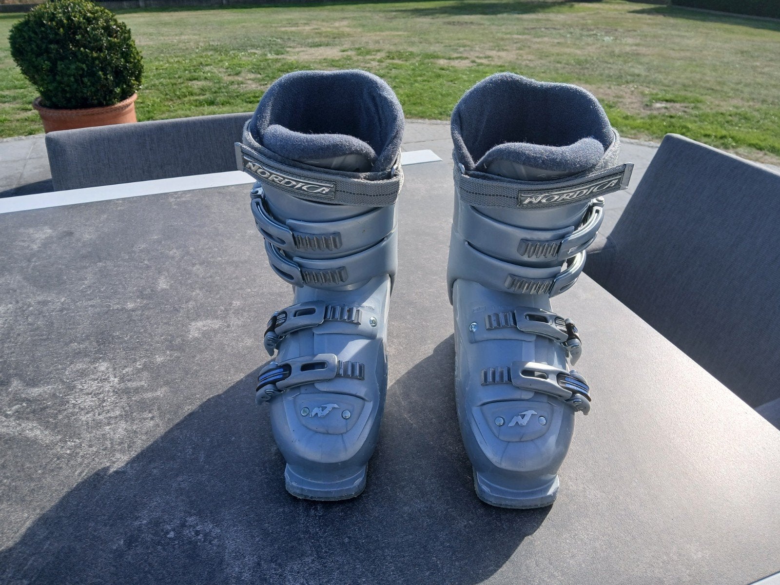 Skibotten NORDICA, Sport en Fitness, Ophalen, Zo goed als nieuw, Nordica