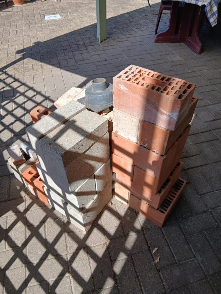 Blocs de béton et briques, Bricolage & Construction, Enlèvement, Briques