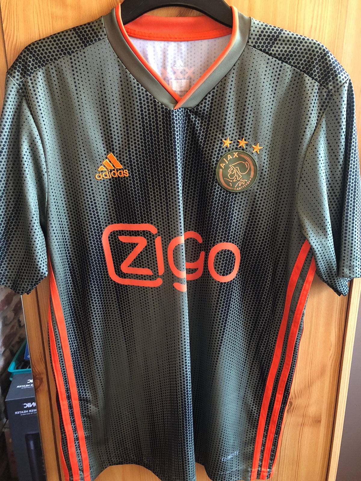 Ajax Amsterdam, Ophalen, Gebruikt
