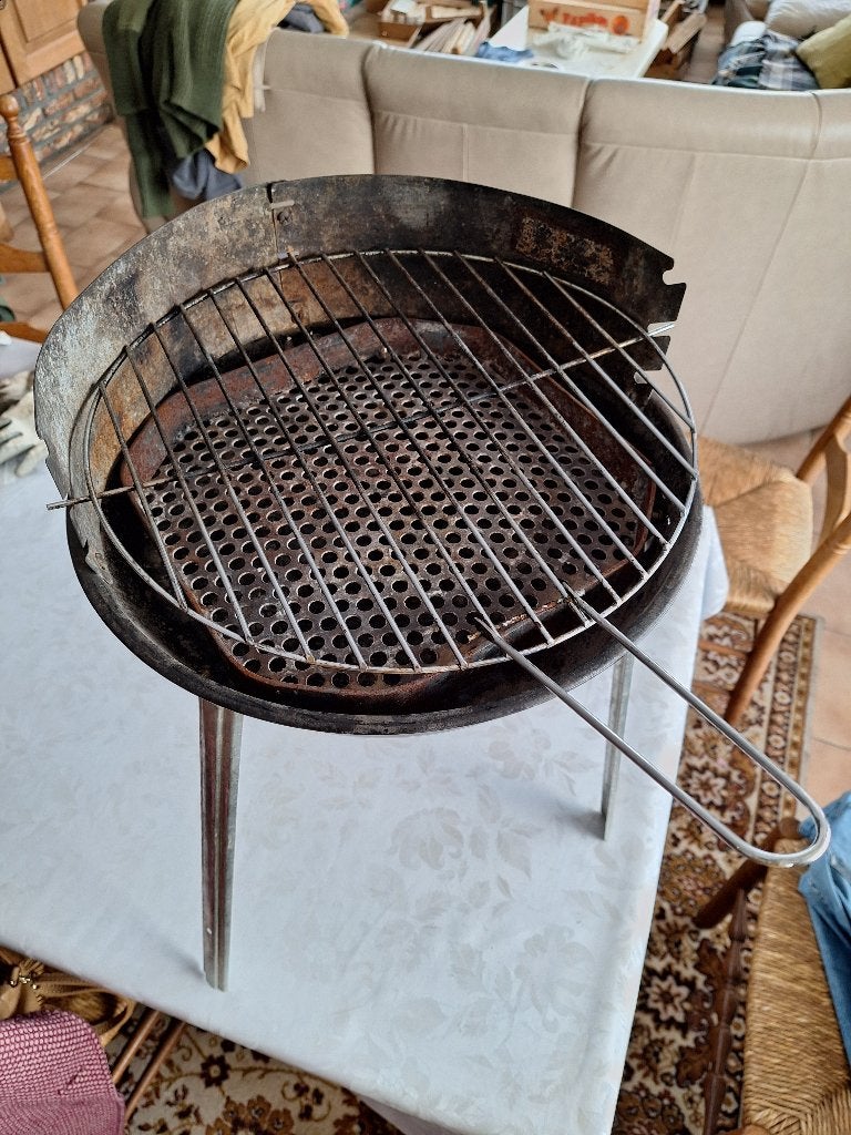 Mini metalen barbecue, Enlèvement, Utilisé