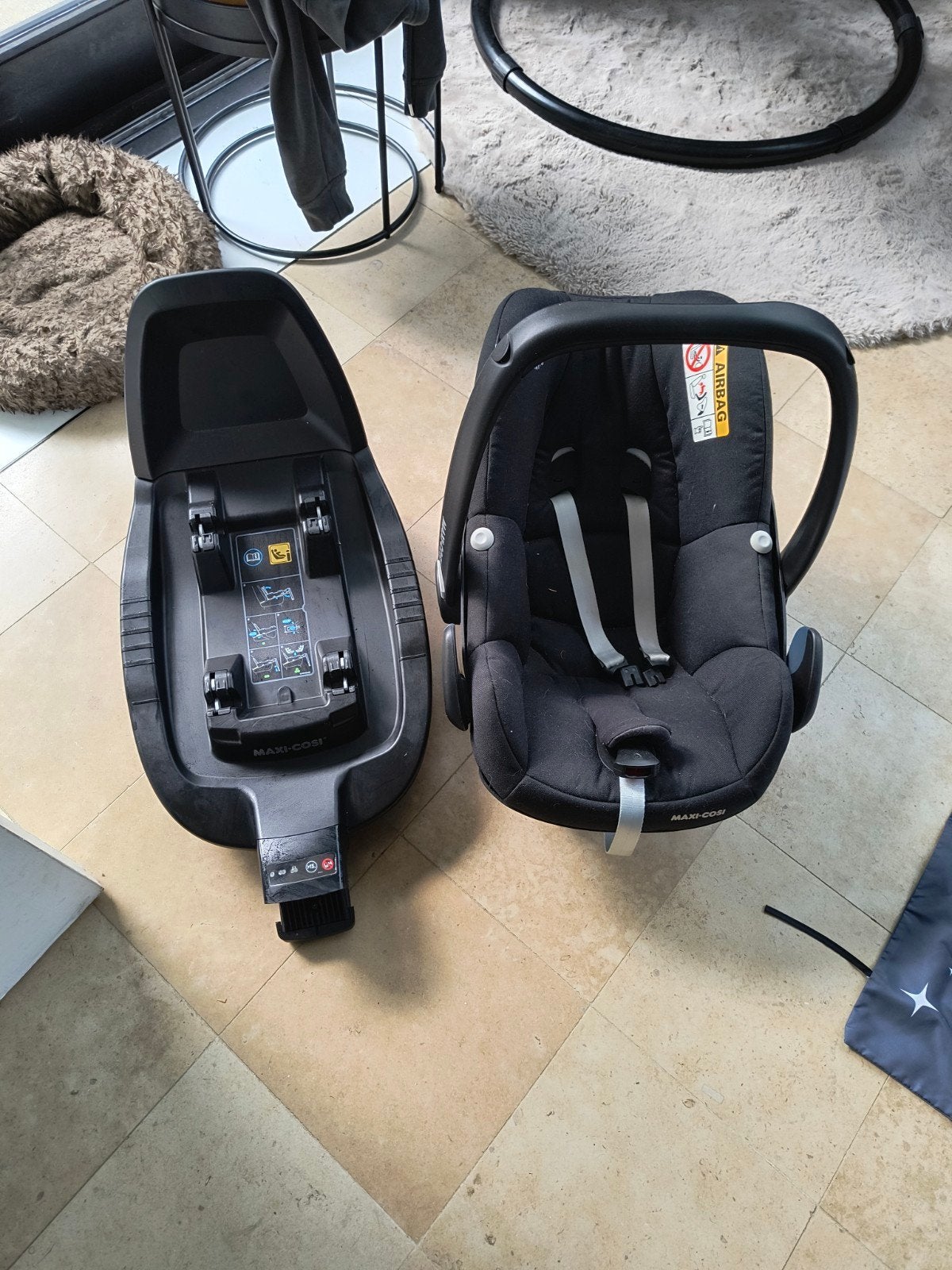 Maxi-Cosi inclusief Isofix systeem, Enfants & Bébés, Enlèvement, Utilisé, 0 à 10 kg, Isofix