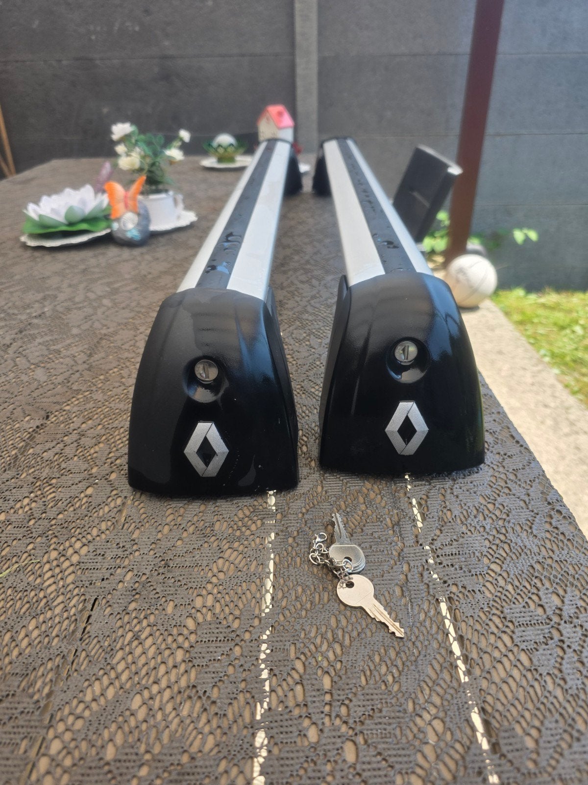 Renaoult Dakdragers, Auto diversen, Ophalen