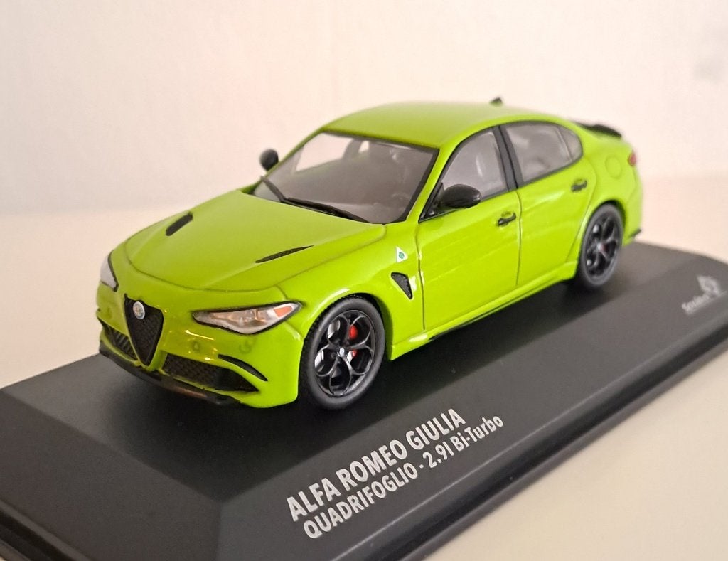 Alfa Romeo Giulia Quadrifogio - 2020 -, Ophalen of Verzenden, Nieuw, Auto, Solido