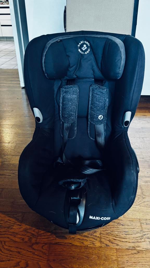 Maxi‑Cosi Axiss autostoel 9‑18 kg – 360 draaibaar, Kinderen en Baby's, Autostoeltjes, Ophalen, Zo goed als nieuw, Autogordel